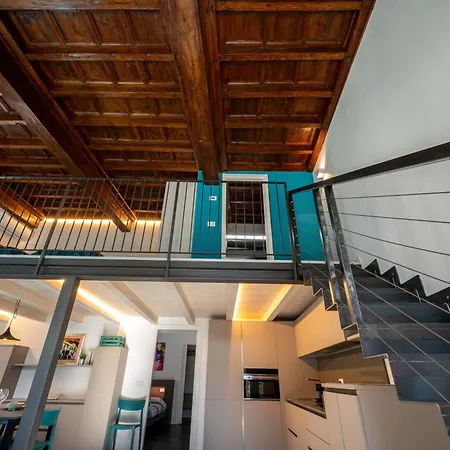 New 2024 - Ancient - Where Classic Style Meets Modern Design And Comforts - Larihome A41 Apartman