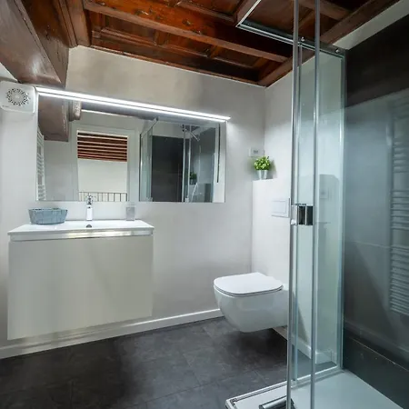 Apartman New 2024 - Ancient - Where Classic Style Meets Modern Design And Comforts - Larihome A41