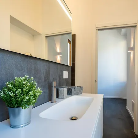 Apartman New 2024 - Ancient - Where Classic Style Meets Modern Design And Comforts - Larihome A41 *