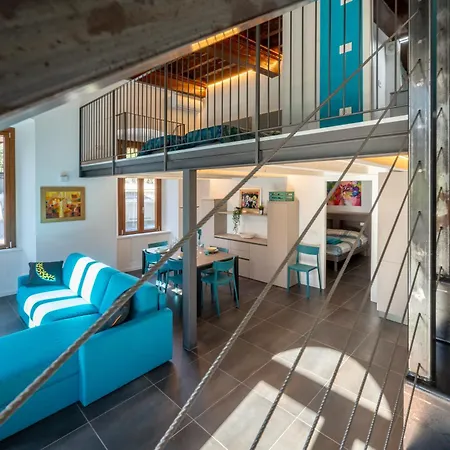 New 2024 - Ancient - Where Classic Style Meets Modern Design And Comforts - Larihome A41 Apartman *