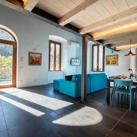 New 2024 - Ancient - Where Classic Style Meets Modern Design And Comforts - Larihome A41 Apartman